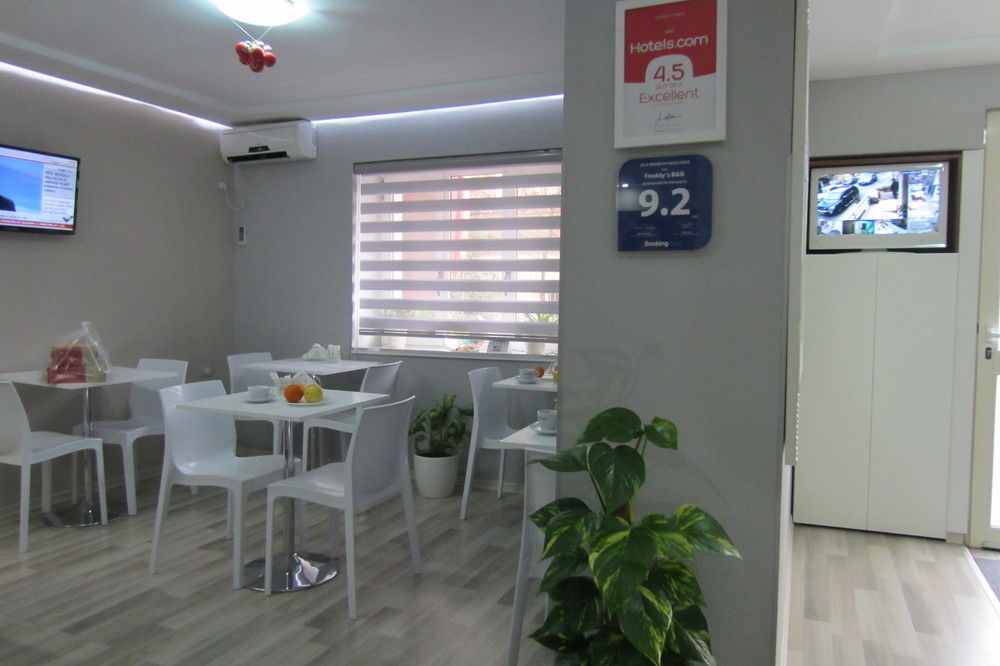 Freddy'S Hotel Tirana